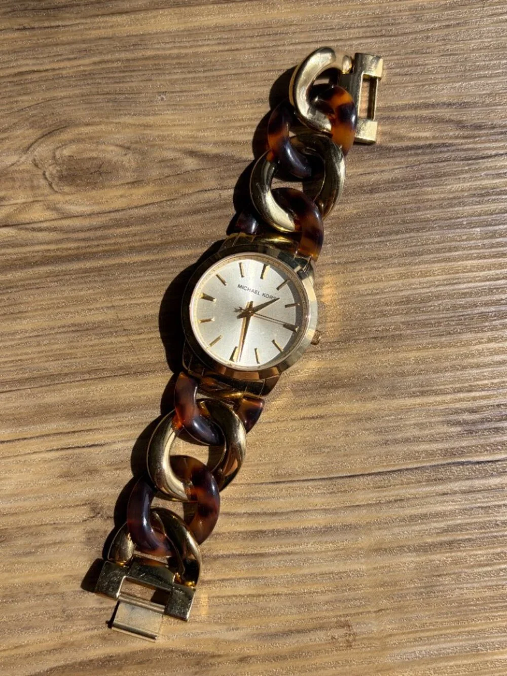 michael kors brown and turtle and gold womens watch, works!